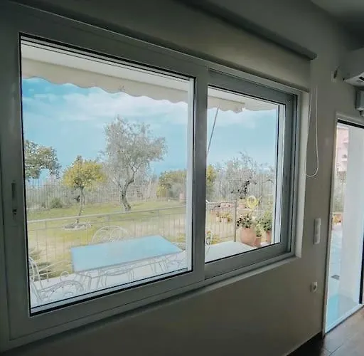 Garden * Βέργα Καλαμάτας